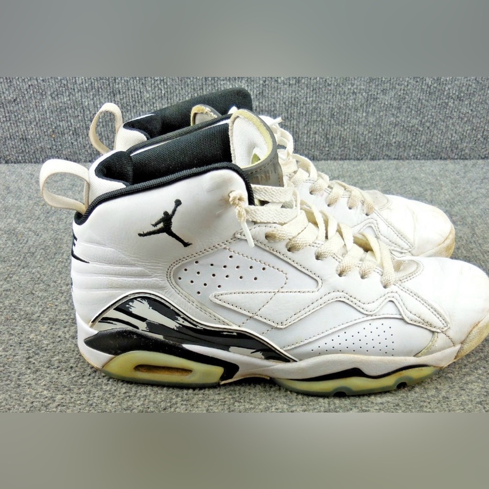 Nike Air Jordan MVP Men's Size 10.5 Shoes White and Black DZ4475-100
